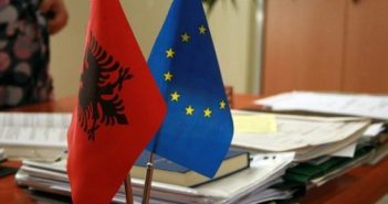 Albaniji status kandidata za EU