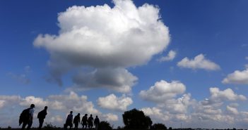 EU and UN support Serbia in tackling refugee crisis