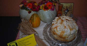 Slavski kolac for Successful Social Integration