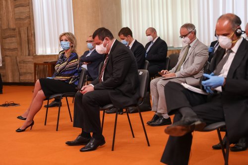 Palata Srbija Covid 19 meeting-16