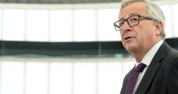 Juncker on the first anniversary of the attacks in Paris