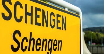 Schengen Borders Code: Systematic checks of EU citizens crossing external Schengen borders mandatory as of today