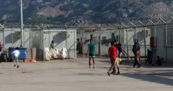 Migrants playing cricket at Thiba